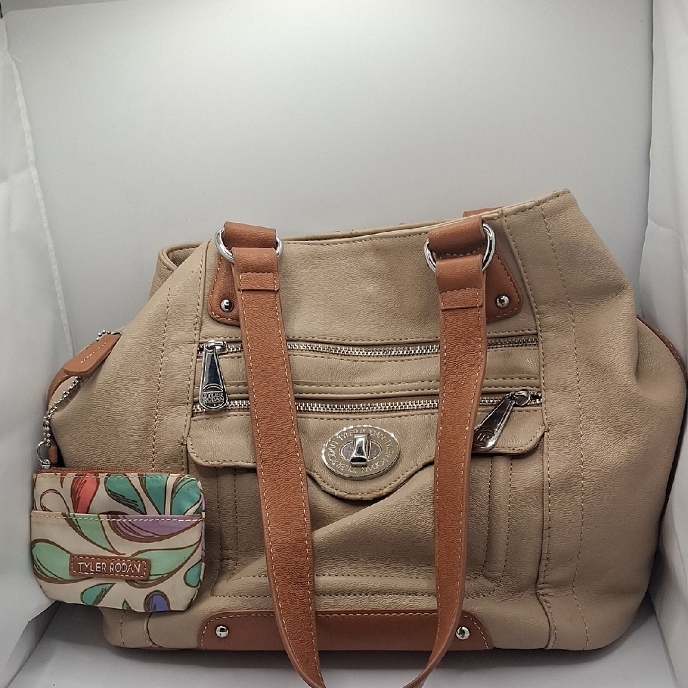 Beige Tote Bag with Tan Accents - Stylish Everyday Handbag